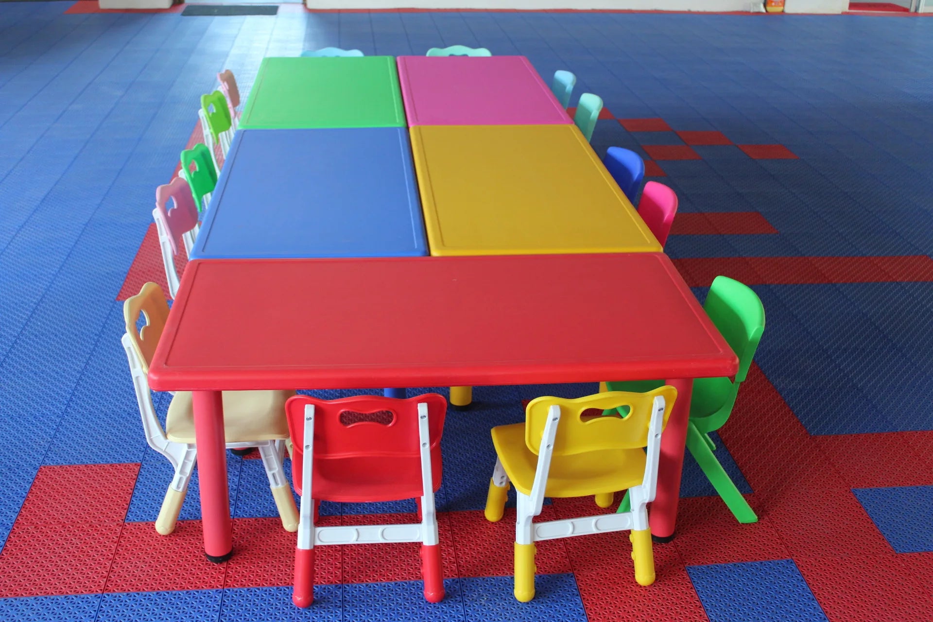 Plastic Table & Chair